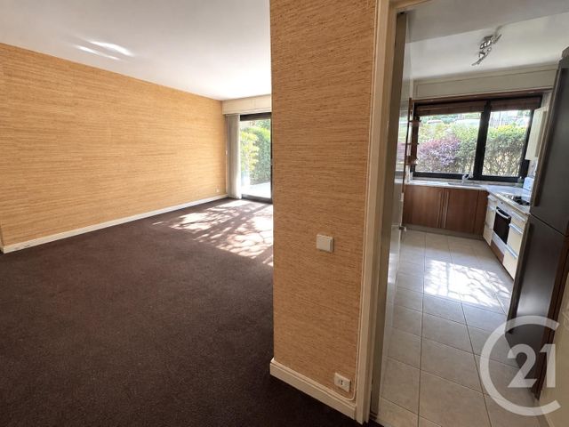 Appartement F3 à vendre - 3 pièces - 67.97 m2 - SCEAUX - 92 - ILE-DE-FRANCE - Century 21 S.L.P. Immobilier
