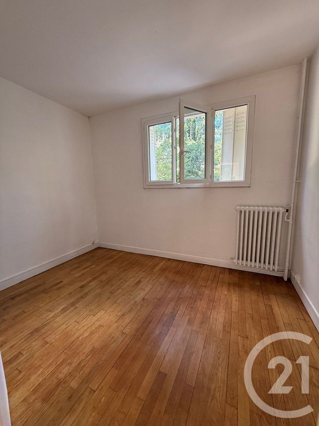Appartement F4 à louer - 4 pièces - 66.63 m2 - ORSAY - 91 - ILE-DE-FRANCE - Century 21 S.L.P. Immobilier