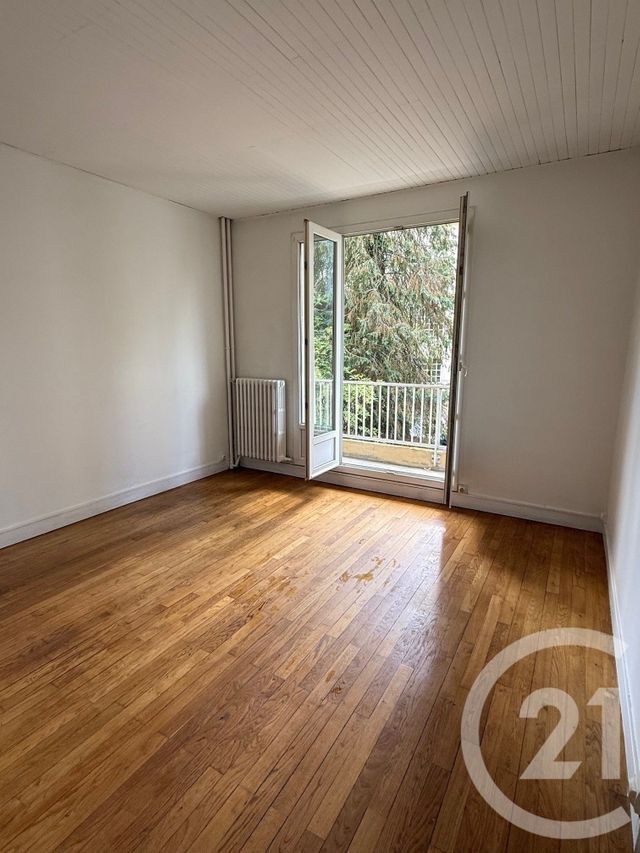 Appartement F4 à louer - 4 pièces - 66.63 m2 - ORSAY - 91 - ILE-DE-FRANCE - Century 21 S.L.P. Immobilier