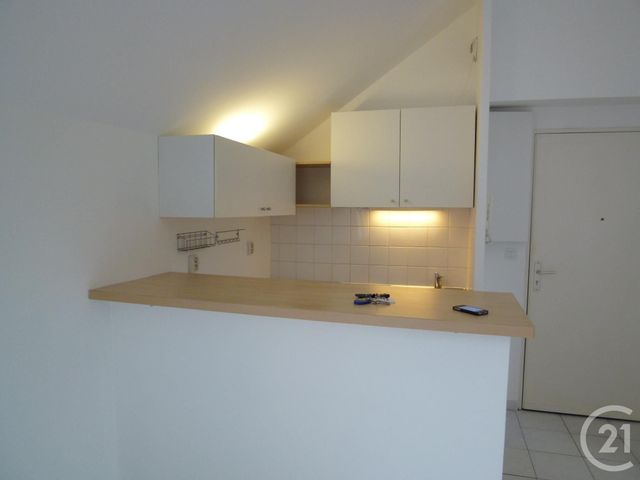 Appartement F2 à louer - 2 pièces - 39.05 m2 - GIF SUR YVETTE - 91 - ILE-DE-FRANCE - Century 21 S.L.P. Immobilier