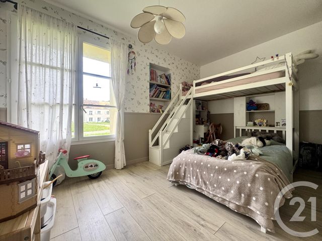 Appartement F3 à vendre - 3 pièces - 66.84 m2 - VILLIERS LE BACLE - 91 - ILE-DE-FRANCE - Century 21 S.L.P. Immobilier